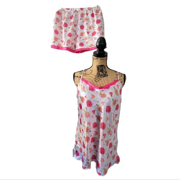 3X satin nighty set, cami with shorts, flowers hearts & stripes pattern - Picture 2 of 6